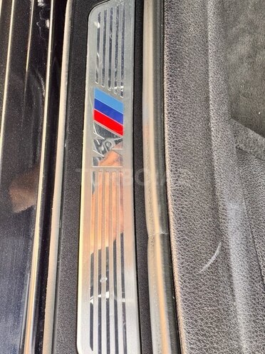 BMW 528 2014, 180,000 km - 2.0 l - Bakı