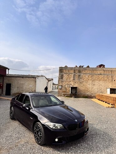 BMW 528 2014, 180,000 km - 2.0 l - Bakı