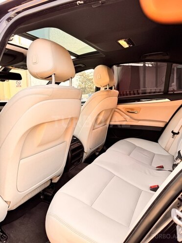 BMW 528 2014, 180,000 km - 2.0 l - Bakı