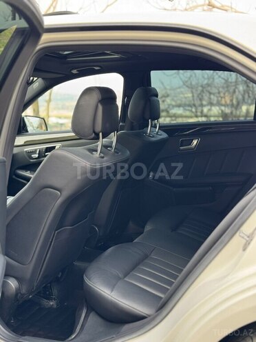 Mercedes E 220 d 2015, 210,000 km - 2.2 l - Bakı
