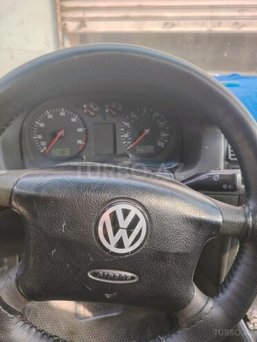 Volkswagen Golf 2003, 320,000 km - 2.0 l - Xaçmaz