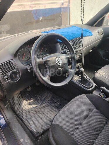 Volkswagen Golf 2003, 320,000 km - 2.0 l - Xaçmaz