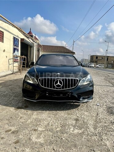 Mercedes E 350 4MATIC 2014, 200,000 km - 3.5 л - Bakı