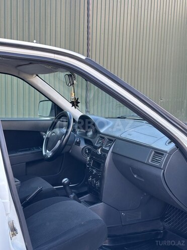 LADA (VAZ) Priora 2013, 289,000 km - 1.6 l - Bakı