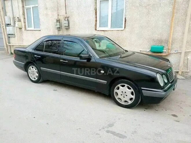 Mercedes E 230 1996, 292,000 km - 2.3 л - Bakı