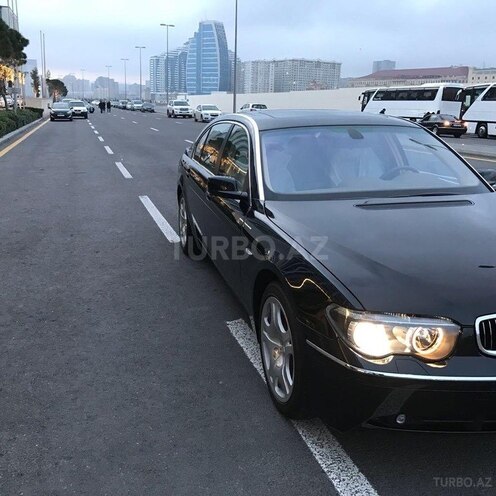 BMW 745 2002, 2,900 km - 4.4 l - Bakı