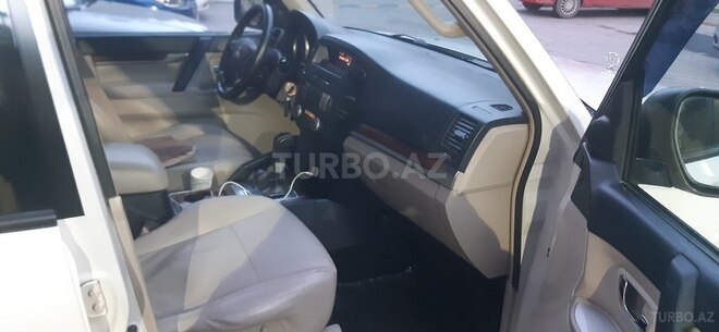 Mitsubishi Pajero 2008, 215,000 km - 3.0 л - Bakı