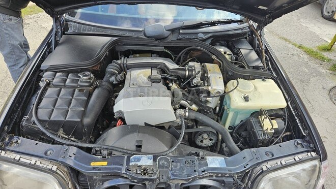 Mercedes C 220 1996, 356,000 km - 2.2 л - Bakı