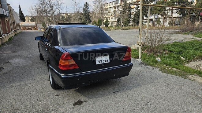 Mercedes C 220 1996, 356,000 km - 2.2 л - Bakı