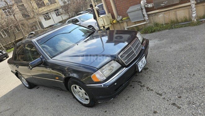Mercedes C 220 1996, 356,000 km - 2.2 л - Bakı