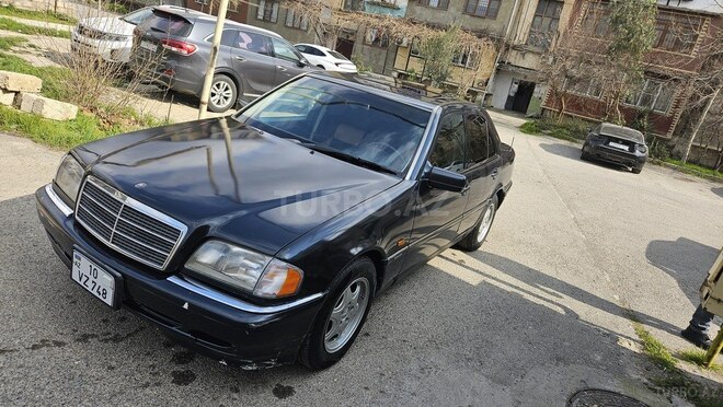 Mercedes C 220 1996, 356,000 km - 2.2 л - Bakı