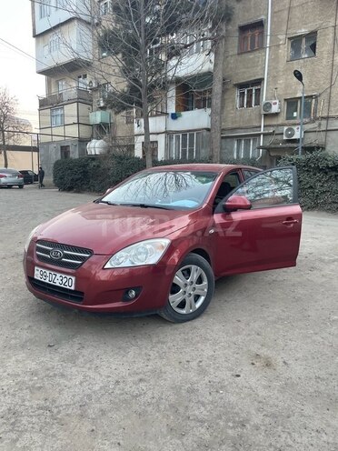 Kia Ceed 2008, 255,000 km - 1.6 л - Gəncə