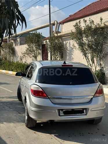 Opel Astra 2006, 330,000 km - 1.4 l - Bakı