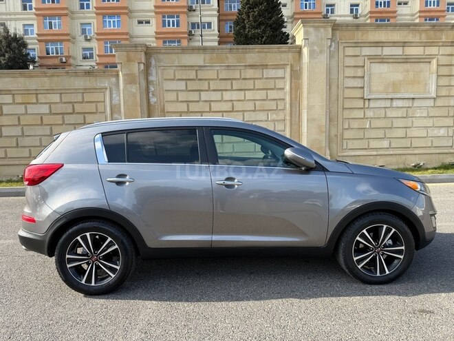 Kia Sportage 2015, 215,652 km - 2.0 л - Bakı