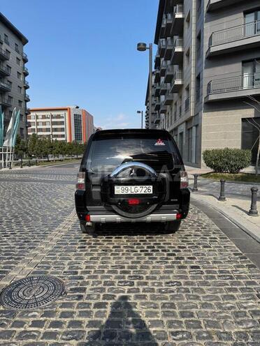 Mitsubishi Pajero 2012, 278,000 km - 3.0 l - Bakı