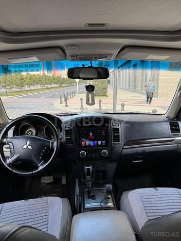 Mitsubishi Pajero 2012, 278,000 km - 3.0 l - Bakı