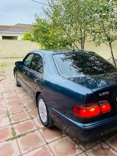 Mercedes E 220 d 2001, 500,000 km - 2.2 l - Bakı