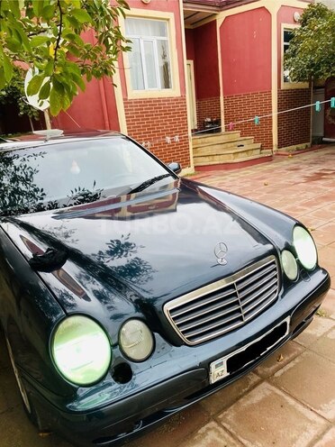 Mercedes E 220 d 2001, 500,000 km - 2.2 l - Bakı