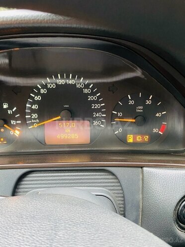 Mercedes E 220 d 2001, 500,000 km - 2.2 l - Bakı