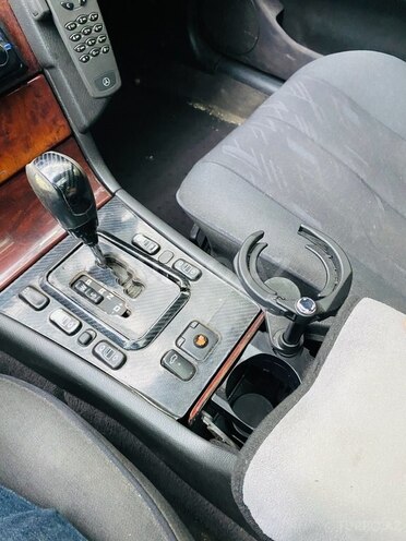 Mercedes E 220 d 2001, 500,000 km - 2.2 l - Bakı