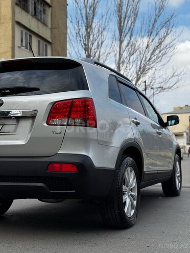 Kia Sorento 2011, 233,834 km - 2.0 l - Bakı
