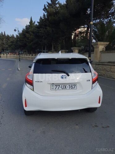 Toyota Aqua 2018, 49,000 km - 1.5 l - Bakı