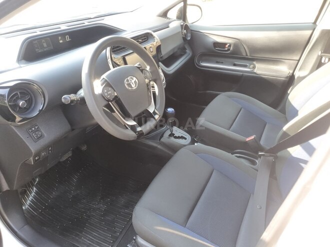 Toyota Aqua 2018, 49,000 km - 1.5 l - Bakı