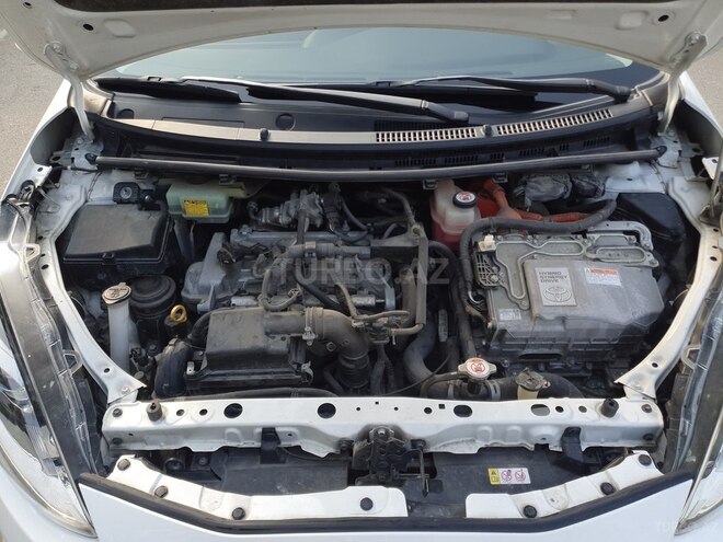 Toyota Aqua 2018, 49,000 km - 1.5 l - Bakı