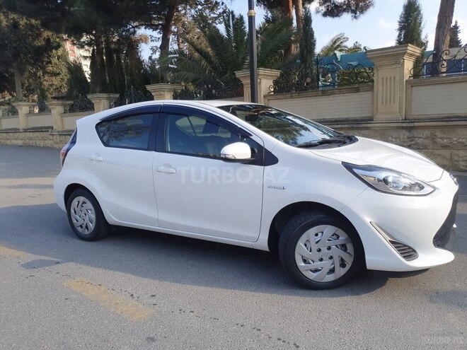 Toyota Aqua 2018, 49,000 km - 1.5 l - Bakı