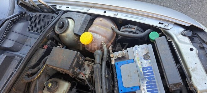 Opel Vectra 2000, 235,000 km - 2.0 л - Qazax