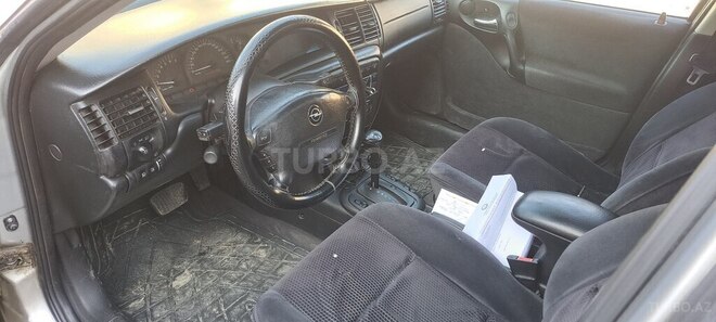 Opel Vectra 2000, 235,000 km - 2.0 л - Qazax