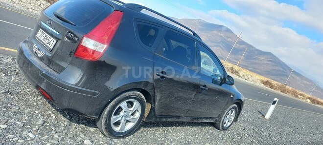 Hyundai i30 2010, 231,000 km - 1.4 l - Şəki