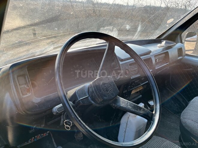 GAZ 330232-744 1998, 200,000 km - 2.4 л - Bərdə