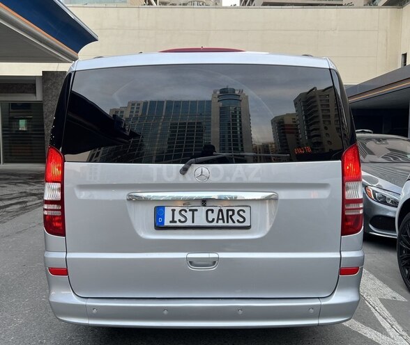 Mercedes Viano-6