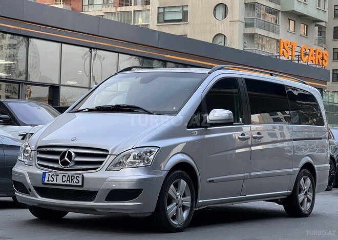Mercedes Viano-3