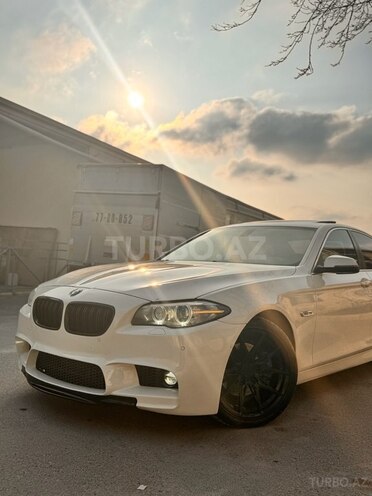 BMW 528 2015, 210,000 km - 2.0 l - Bakı