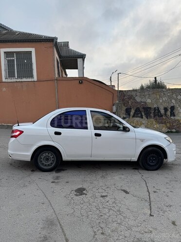 Saipa Saina-3