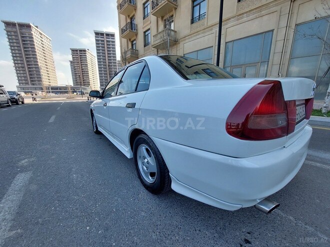 Mitsubishi Lancer 1996, 299,500 km - 1.5 l - Bakı