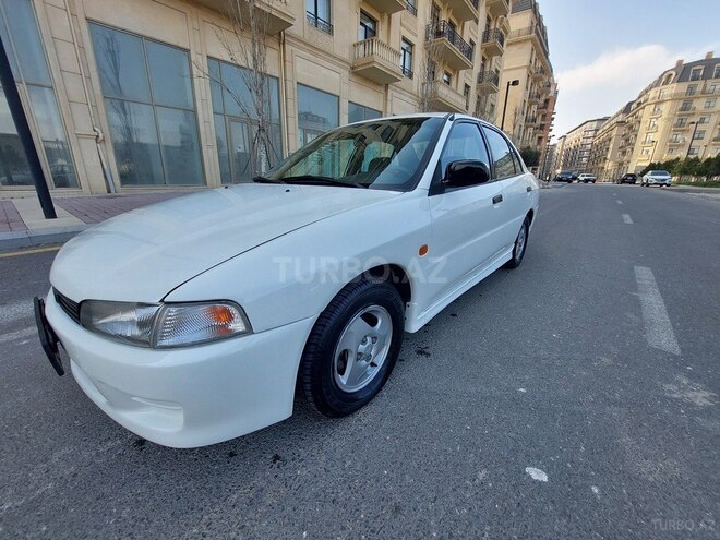 Mitsubishi Lancer 1996, 299,500 km - 1.5 l - Bakı