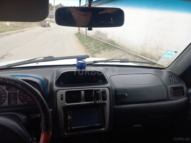 Mitsubishi Pajero io 2000, 320,000 km - 1.8 l - Şirvan