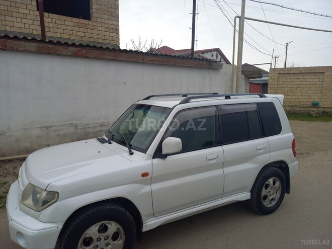Mitsubishi Pajero io 2000, 320,000 km - 1.8 l - Şirvan
