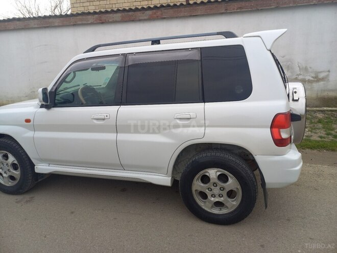 Mitsubishi Pajero io 2000, 320,000 km - 1.8 l - Şirvan