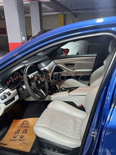 BMW M5 2011, 160,000 km - 4.4 л - Bakı
