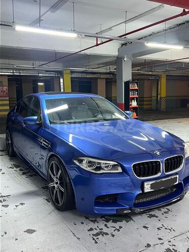 BMW M5 2011, 160,000 km - 4.4 л - Bakı