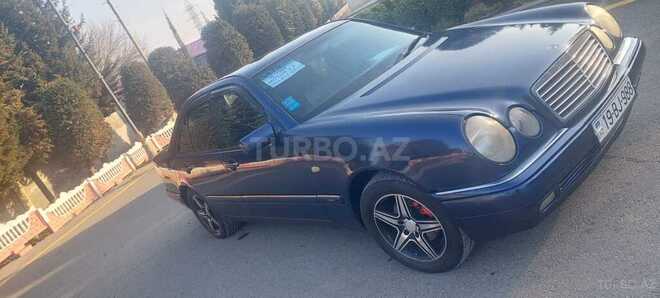 Mercedes E 240 1997, 472,173 km - 2.4 l - Füzuli