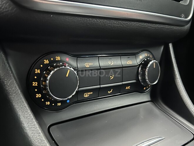 Mercedes CLA 200 2013, 144,000 km - 1.6 l - Bakı