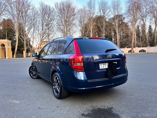 Kia Ceed 2010, 330,000 km - 1.6 л - Mingəçevir