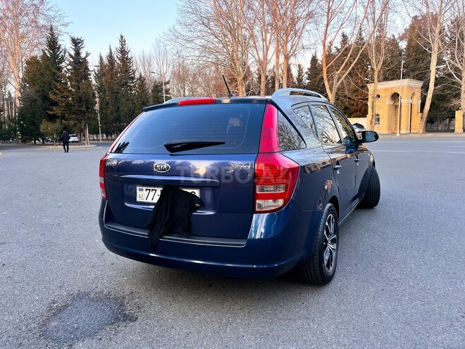 Kia Ceed 2010, 330,000 km - 1.6 л - Mingəçevir