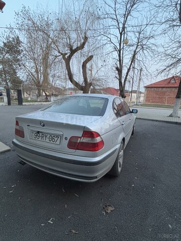 BMW 325 2001, 325,000 km - 2.5 l - Quba