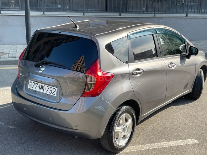 Nissan Note-5